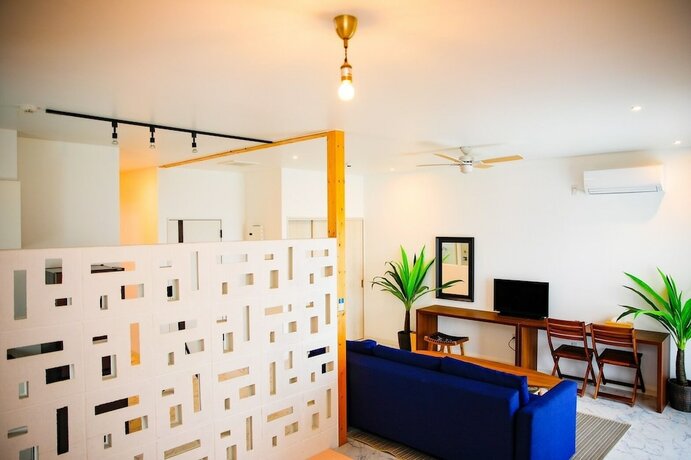 Imagen general del Hotel Shirahama Beach Garden. Foto 4