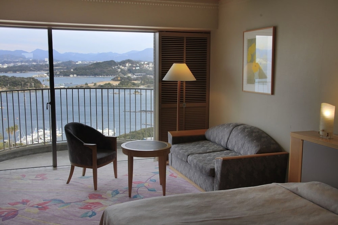 Imagen de la habitación del Hotel Shirahama Coganoi Resortandspa. Foto 9
