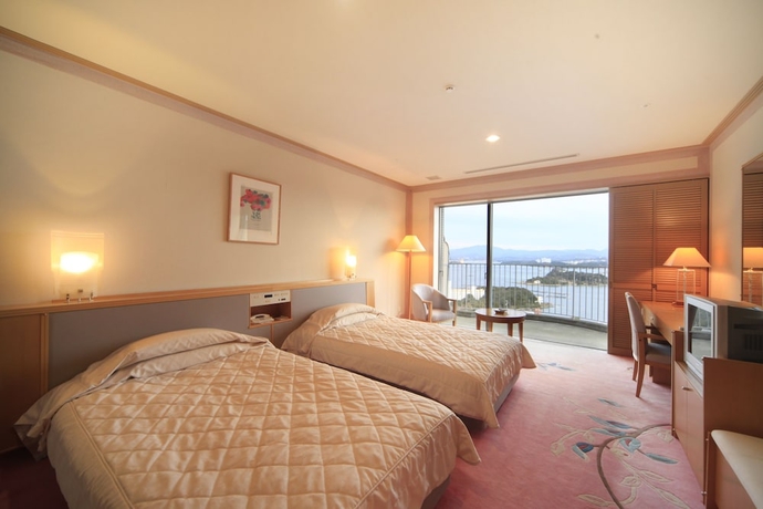 Imagen de la habitación del Hotel Shirahama Coganoi Resortandspa. Foto 14