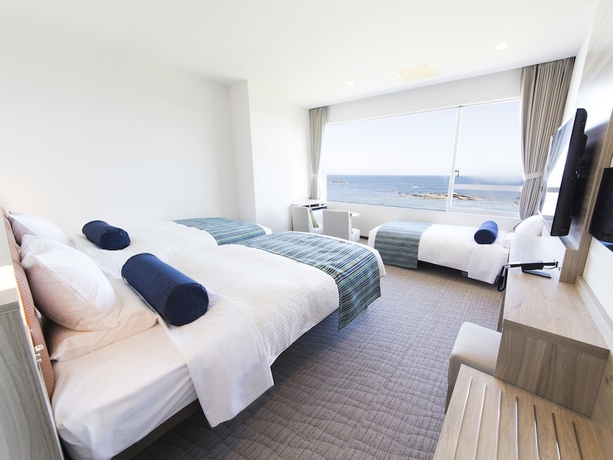 Imagen de la habitación del Hotel Shirahama Ocean Resort. Foto 2