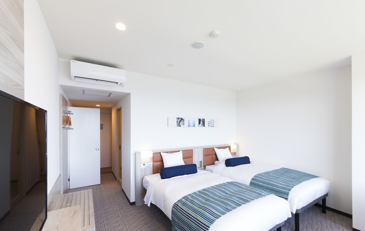 Imagen de la habitación del Hotel Shirahama Ocean Resort. Foto 3