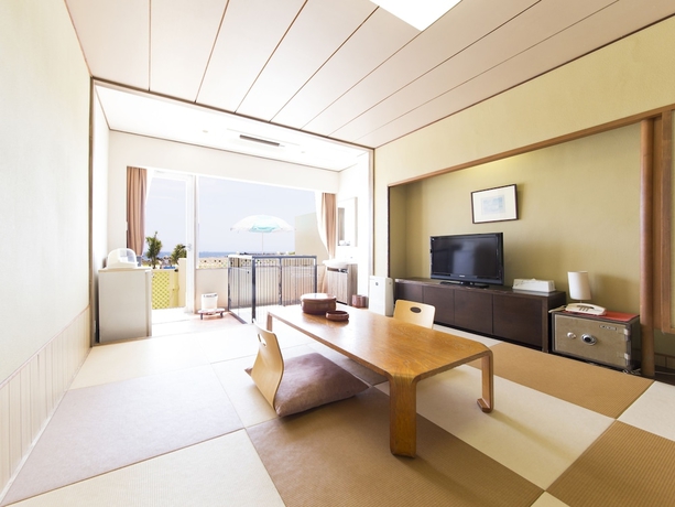 Imagen de la habitación del Hotel Shirahama Ocean Resort. Foto 6