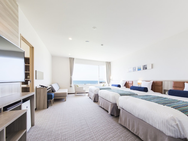 Imagen de la habitación del Hotel Shirahama Ocean Resort. Foto 9