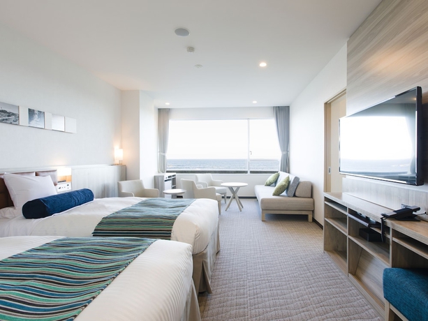 Imagen de la habitación del Hotel Shirahama Ocean Resort. Foto 17