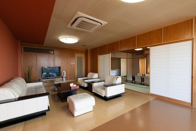 Imagen general del Hotel Shirahama Onsen Kisyuhanto. Foto 12