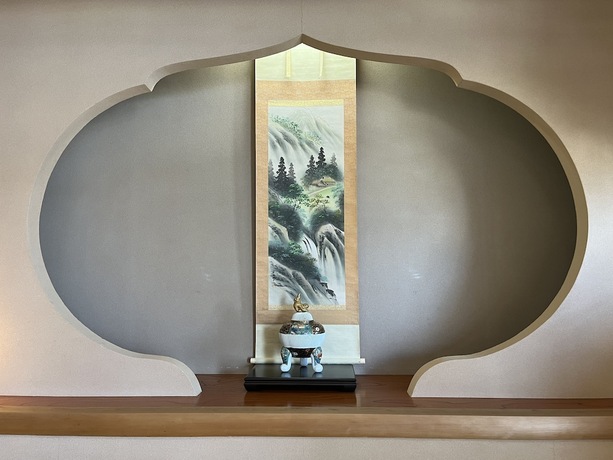 Imagen de la habitación del Hotel Shirahama Onsen Kisyuhanto. Foto 15
