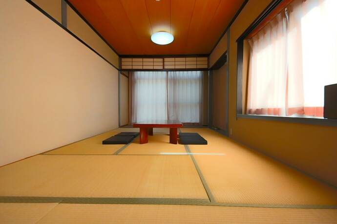 Imagen general del Hotel Shirahama White Beach House. Foto 4