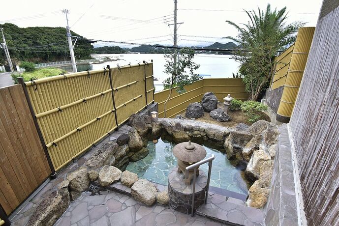 Imagen general del Hotel Shirahama Yasuragi noyado TOMARIGI. Foto 5