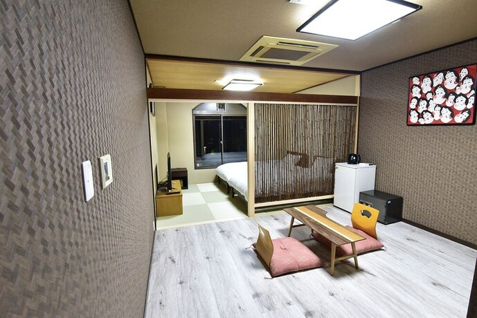 Imagen de la habitación del Hotel Shirahama Yasuragi noyado TOMARIGI. Foto 7