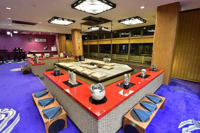 Imagen de los interiores del Hotel Shirahama Yasuragi noyado TOMARIGI. Foto 19