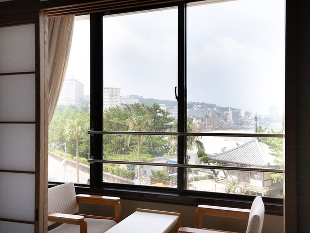Imagen de la habitación del Hotel Shirahamakan. Foto 3