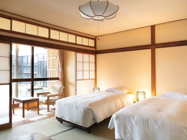 Imagen de la habitación del Hotel Shirahamakan. Foto 4