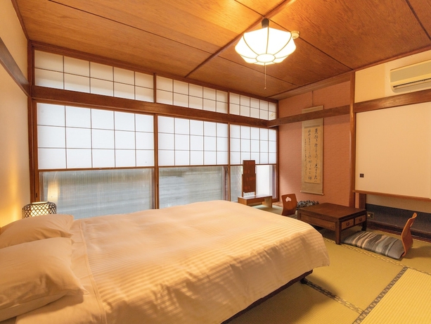 Imagen de la habitación del Hotel Shirahamakan. Foto 5