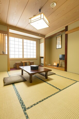Imagen de la habitación del Hotel Shirakaba. Foto 23