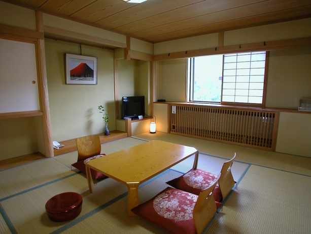 Imagen de la habitación del Hotel Shirakabaso Shigakogen. Foto 9
