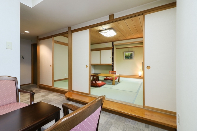 Imagen de la habitación del Hotel Shirakabaso Shigakogen. Foto 15