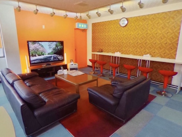 Imagen de los interiores del Hotel Shirakawa Business. Foto 17