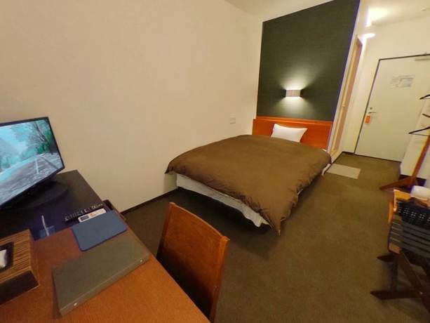 Imagen de la habitación del Hotel Shirakawa Business. Foto 8