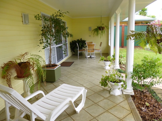 Imagen de los exteriores del Hotel Shiralee Executive Cottages. Foto 16