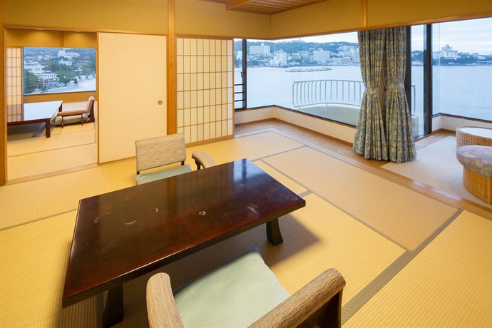 Imagen de la habitación del Hotel Shiraraso Grand. Foto 4