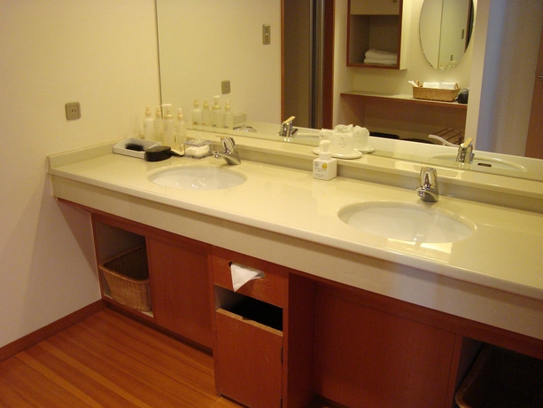 Imagen de la habitación del Hotel Shiraraso Grand. Foto 7