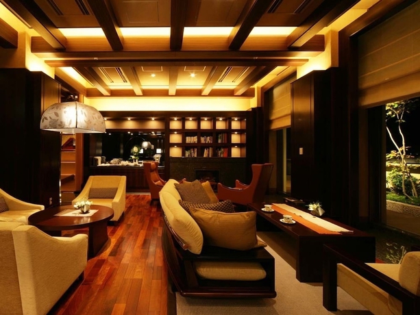 Imagen de los interiores del Hotel Shiratama No Yu Kahou Bettei Koshinosato. Foto 19