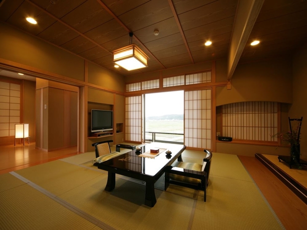 Imagen de la habitación del Hotel Shiratama No Yu Kahou Bettei Koshinosato. Foto 14
