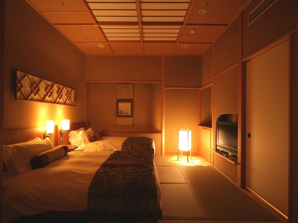 Imagen de la habitación del Hotel Shiratama No Yu Kahou Bettei Koshinosato. Foto 16