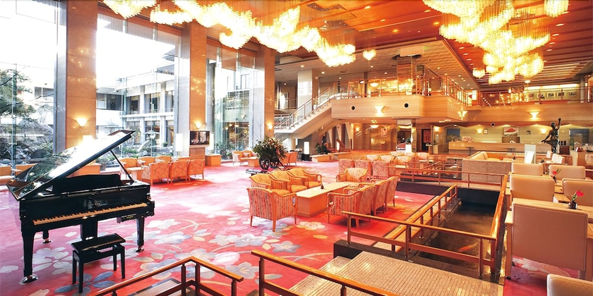 Imagen del bar/restaurante del Hotel Shiratama No Yu Senkei. Foto 2