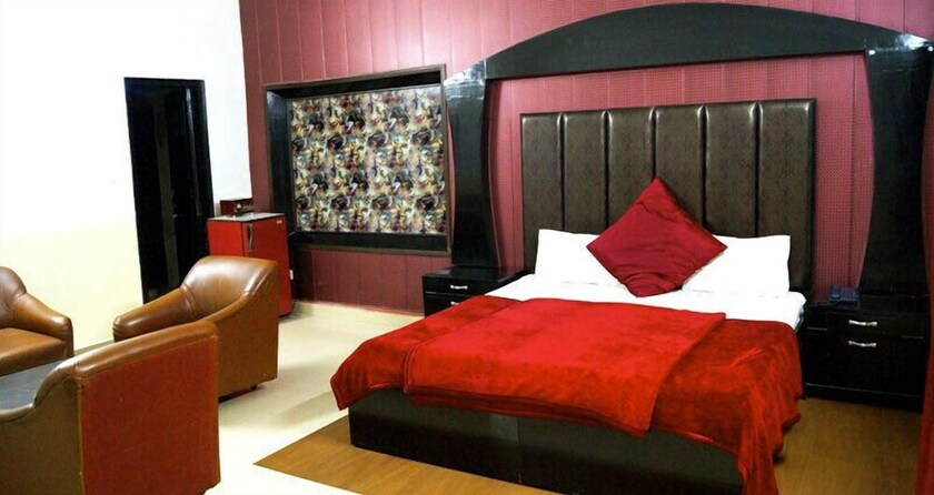 Imagen de la habitación del Hotel Shiraz Continental. Foto 15