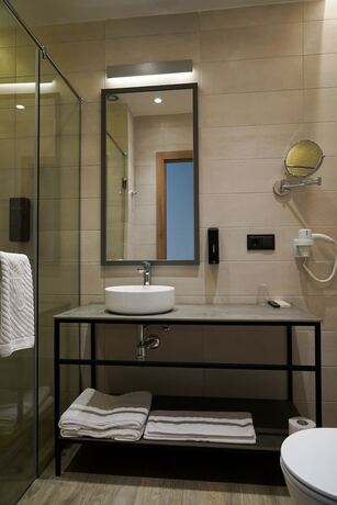 Imagen de la habitación del Hotel Shiraz Plaza Hotel and Spa. Foto 12