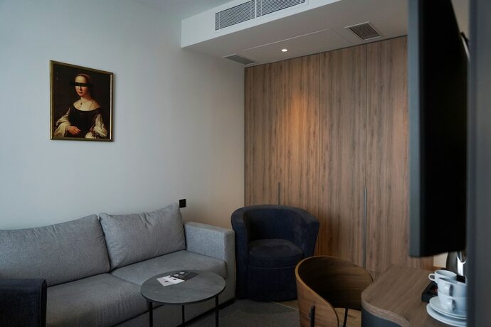 Imagen de la habitación del Hotel Shiraz Plaza Hotel and Spa. Foto 13