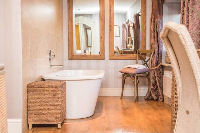 Imagen de la habitación del Hotel Shireburn Arms. Foto 4