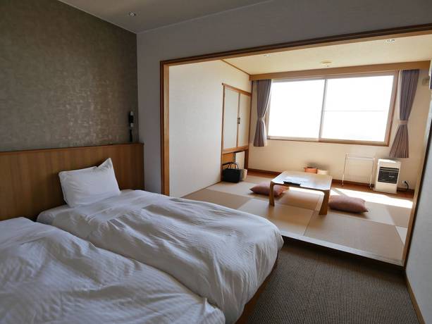 Imagen de la habitación del Hotel Shiretoko Yuhi No Ataruie Onsen Hostel. Foto 2