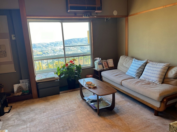 Imagen de los interiores del Hotel Shiroyama inn. Foto 16