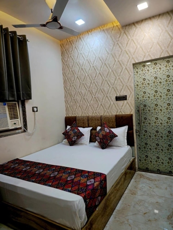 Imagen de la habitación del Hotel Shiv Grand SV. Foto 6