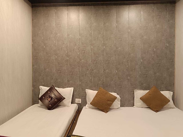 Imagen de la habitación del Hotel Shiv Kashi P Guest House By Glitzs. Foto 7