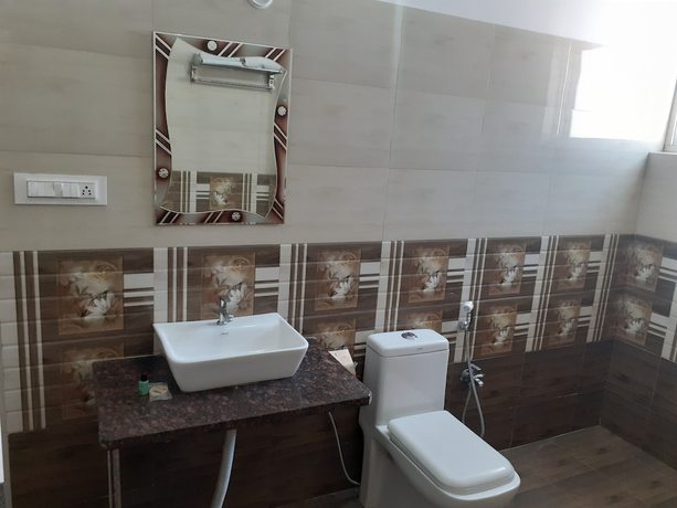 Imagen de la habitación del Hotel Shiv Palace, JAIPUR. Foto 10