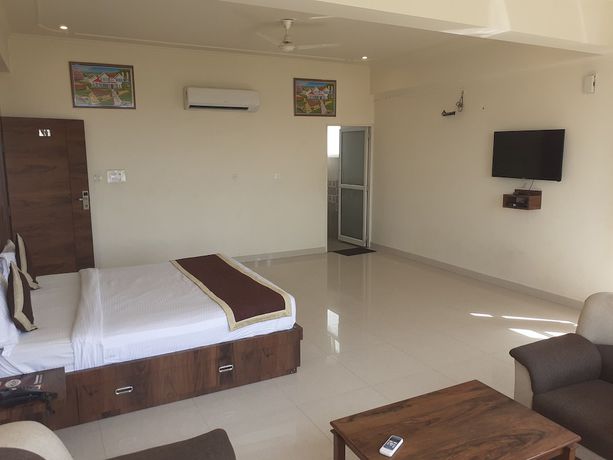 Imagen de la habitación del Hotel Shiv Palace, JAIPUR. Foto 13