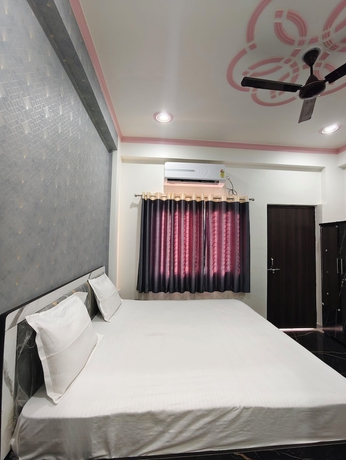 Imagen de la habitación del Hotel Shiv Sagar. Foto 6