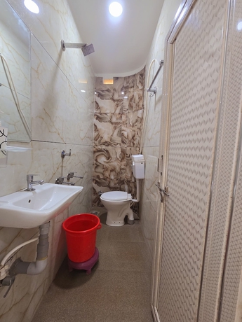 Imagen de la habitación del Hotel Shiv Sharnam. Foto 7