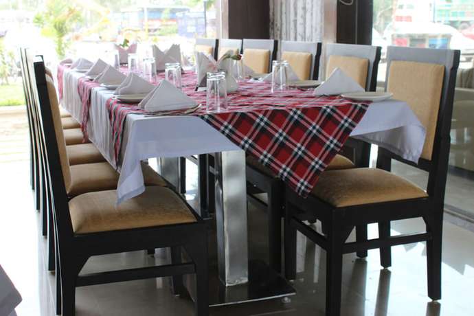 Imagen del bar/restaurante del Hotel Shiv Villas. Foto 3