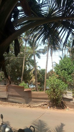 Imagen de los exteriores del Hotel Shiva Ashvem. Foto 6