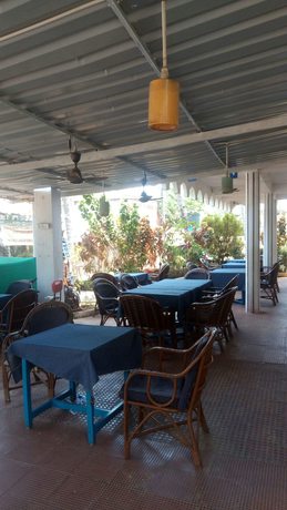 Imagen del bar/restaurante del Hotel Shiva Ashvem. Foto 5