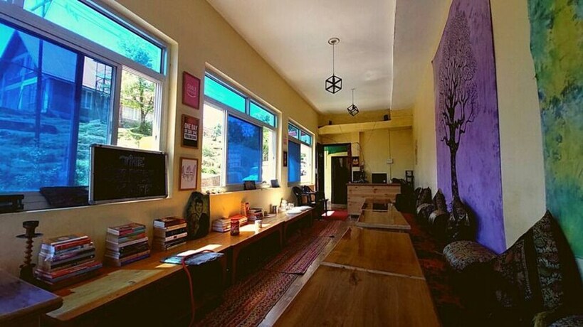 Imagen del bar/restaurante del Hotel Shiva Home Stay. Foto 12