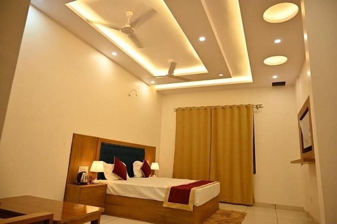 Imagen de la habitación del Hotel Shiva Palace by Golden Leafs. Foto 4