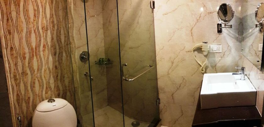 Imagen general del Hotel Shiva Residency, Dehradun. Foto 14