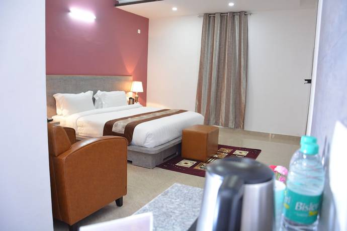 Imagen de la habitación del Hotel Shiva Sanctuary. Foto 10