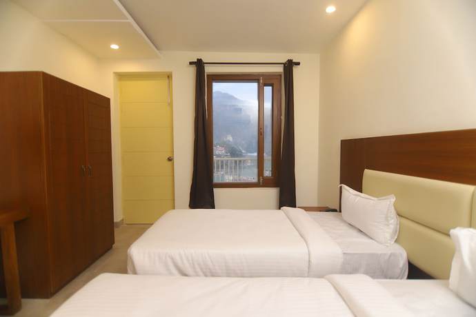 Imagen de la habitación del Hotel Shiva Yog Sthal. Foto 14