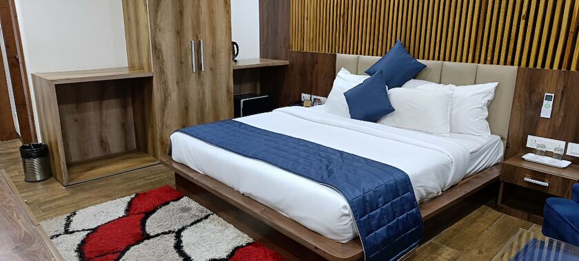 Imagen de la habitación del Hotel Shivaay Morex. Foto 13